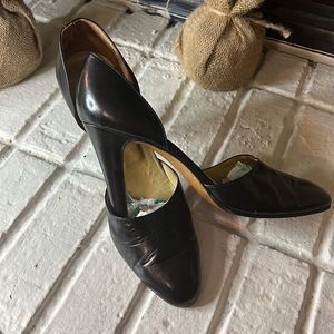 Gioia Black elegant winter heel
